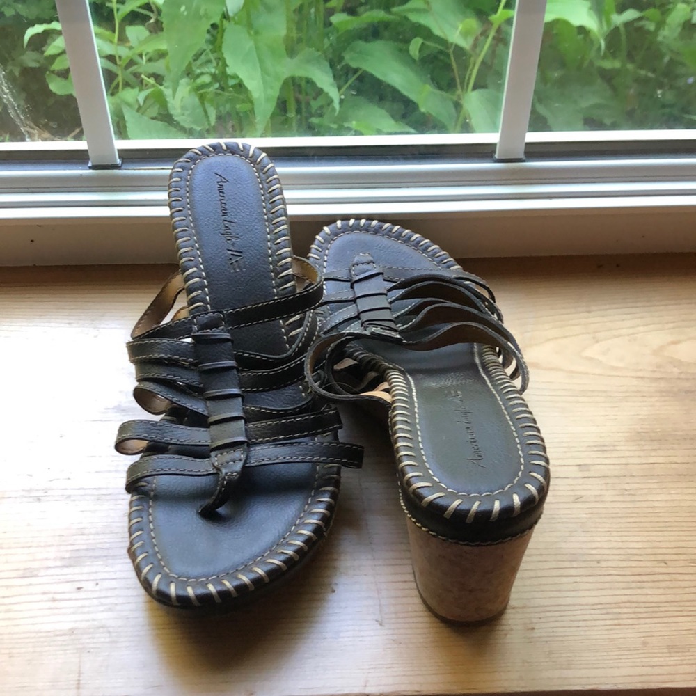 American Eagle heels
